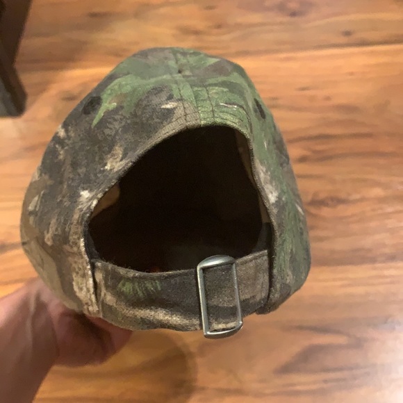 Women’s real tree camo and sequins hat - Picture 2 of 3